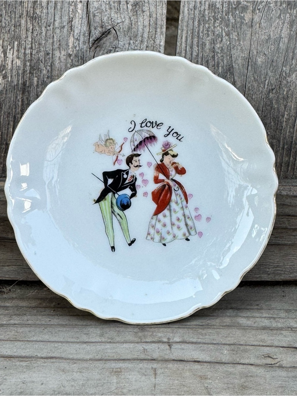 Vintage Mid Century Porcelain "I Love You" Trinket Dish Cupid Couple Gold Trim
